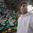 Load image into Gallery viewer, white hoodie outfits